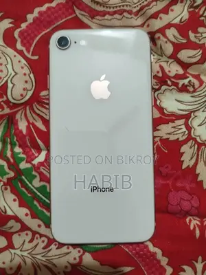 New Apple iPhone 8 64 GB White