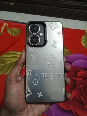 Vivo Y27 128 GB