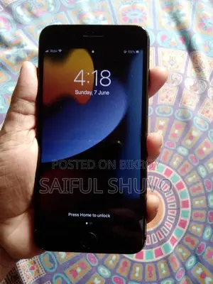 Apple iPhone 7 Plus 128 GB Black