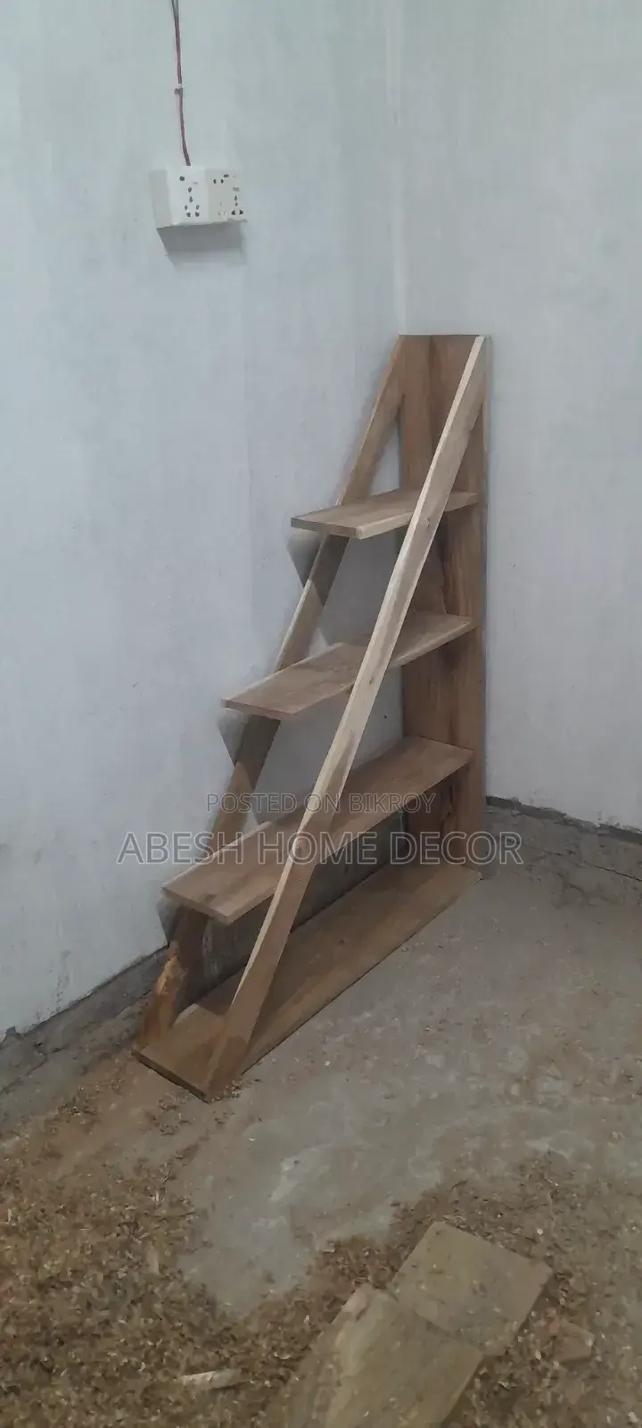 Triangle Shelf