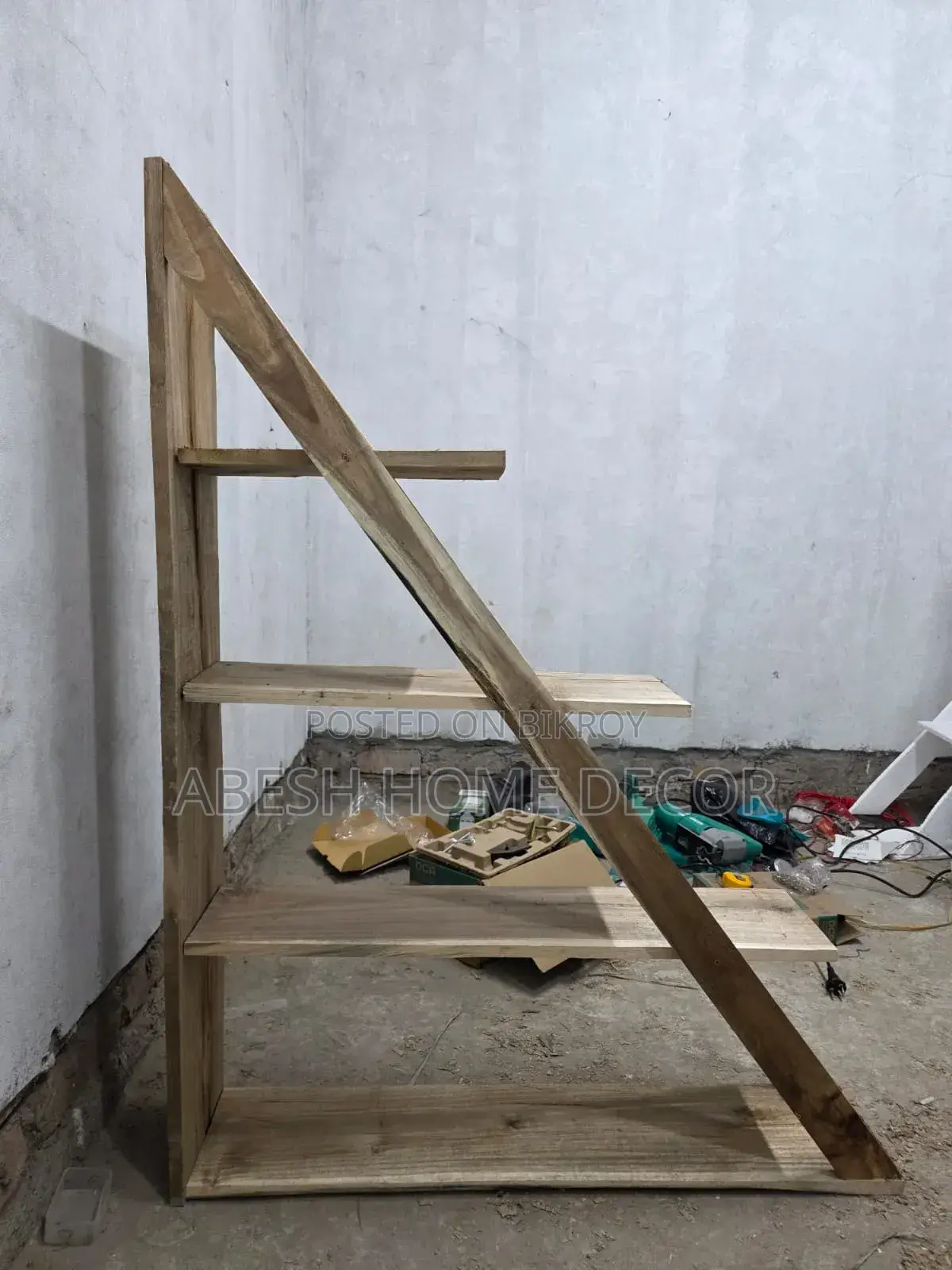 Triangle Shelf