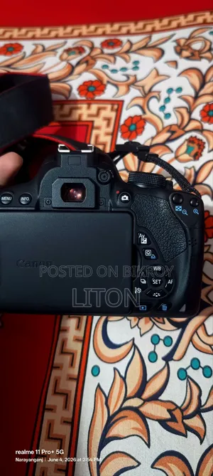 Cannon 700d (Japan)