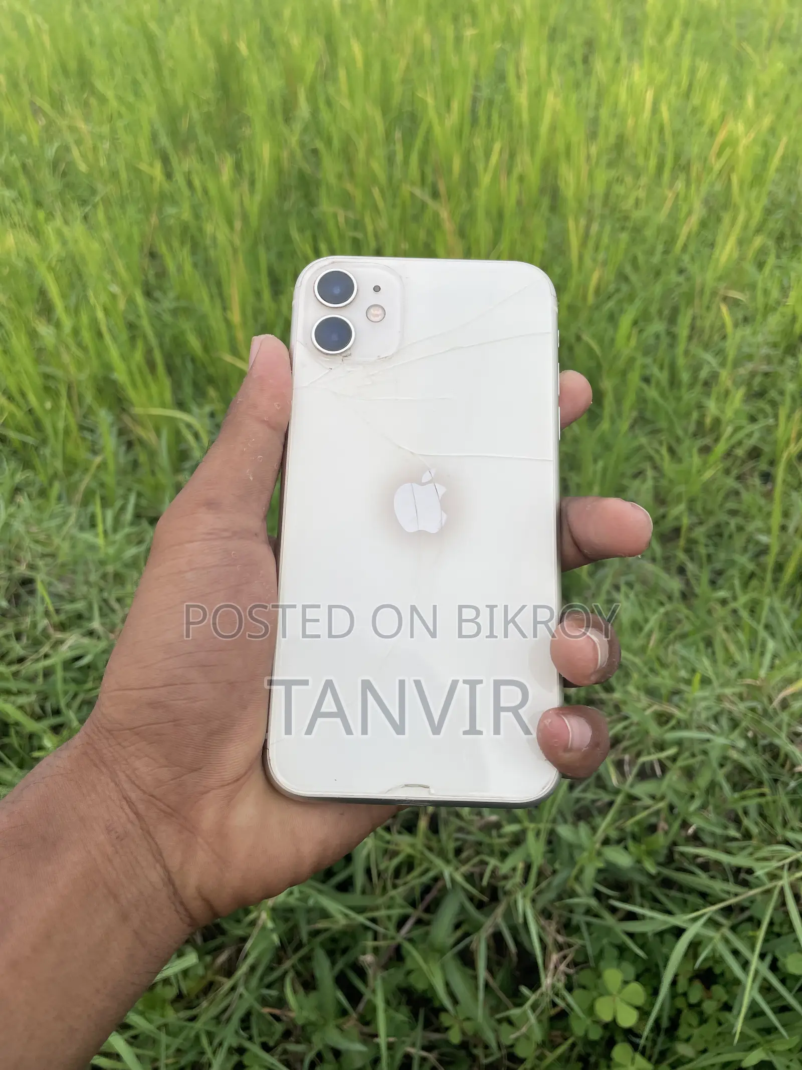 New Apple iPhone 11 128 GB White