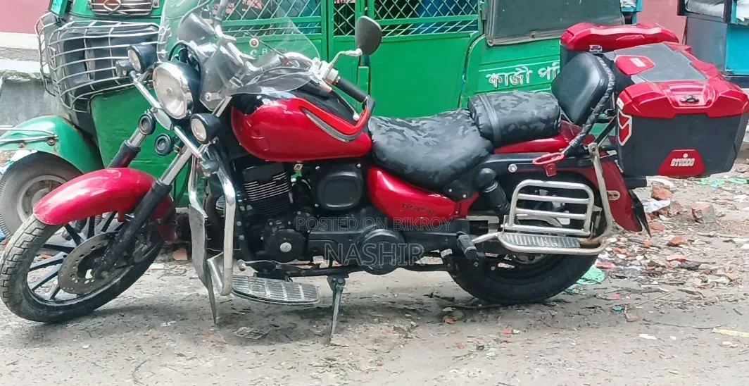 Daelim Daystar 250 2019 Red