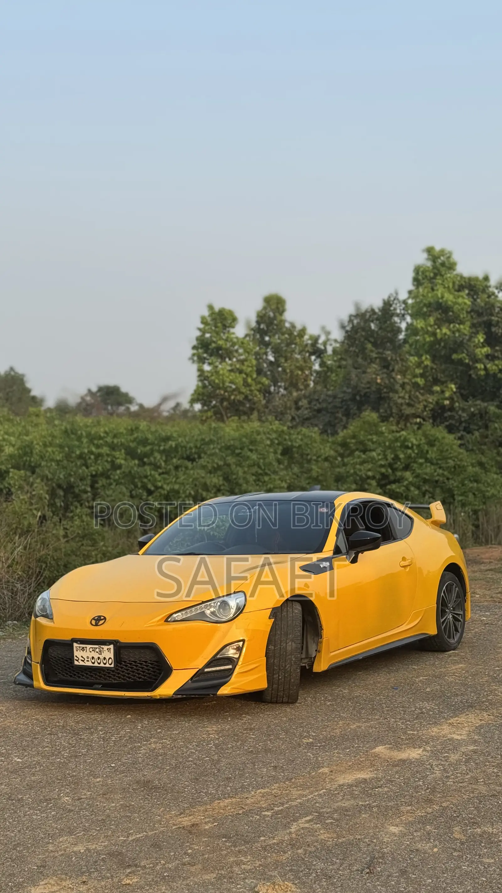 Toyota GT86 GT 2012 Yellow