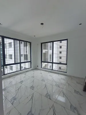 3 Bedroom Apartment in Self, Bashundhara City for Sale