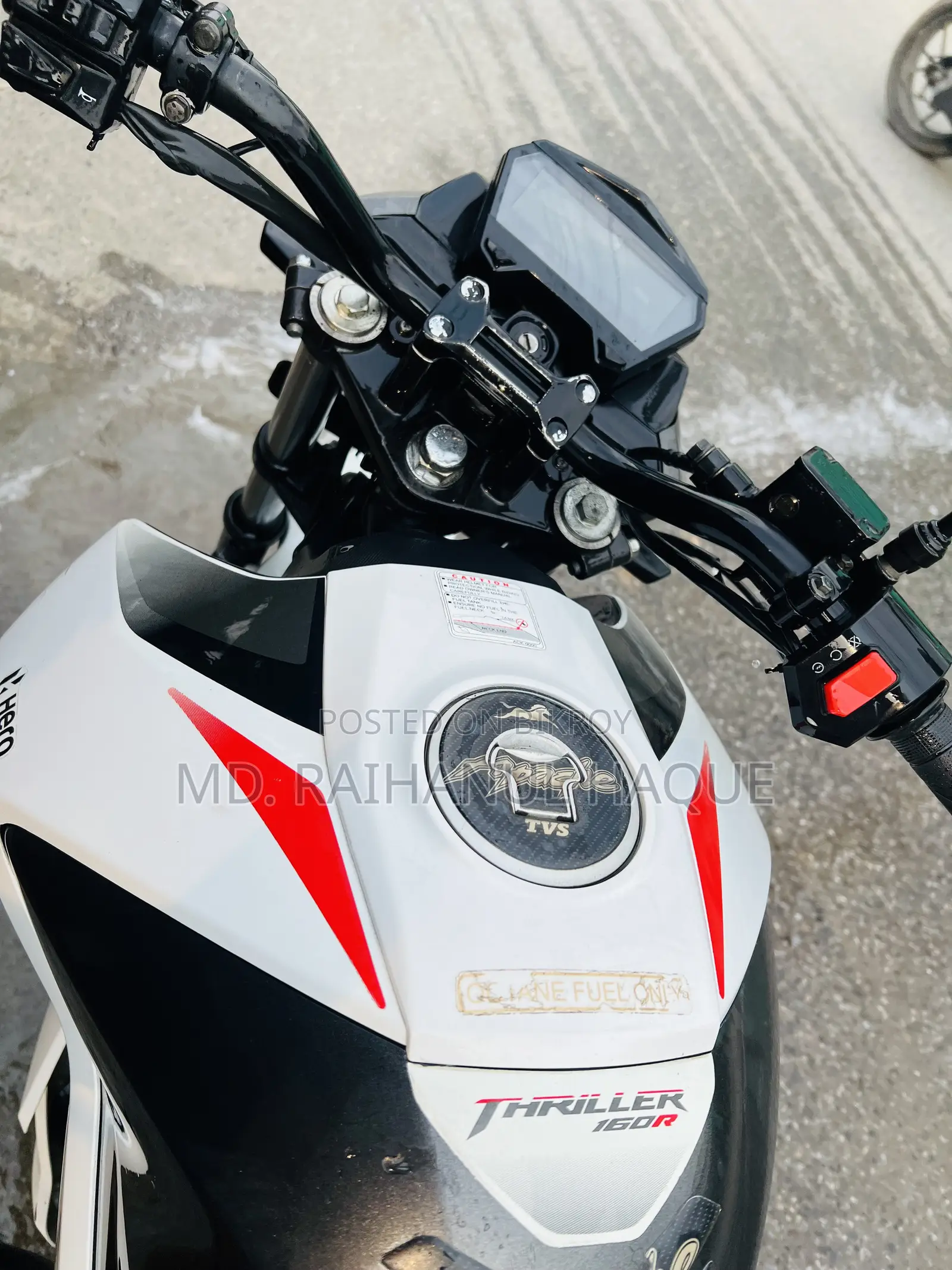 Hero Thriller 160R 2022 White