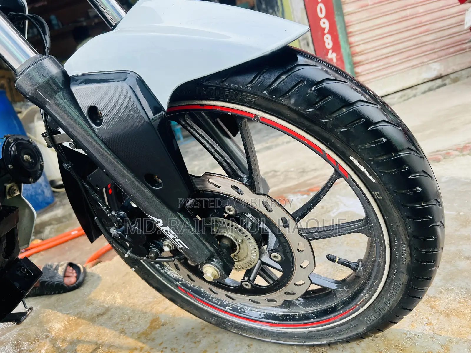 Hero Thriller 160R 2022 White