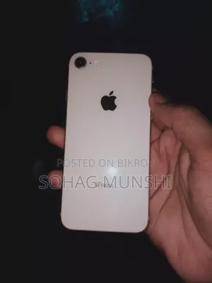 অ্যাপল আইফোন ৮ ৬৪ জিবি গোল্ড
