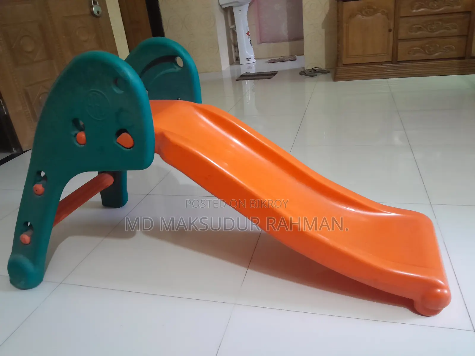 Yo Yo Slider(Rfl)/Age Group 2-4 Years( Gift Price Only )