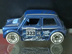 1/64 Morris Mini Toy Car For Sale