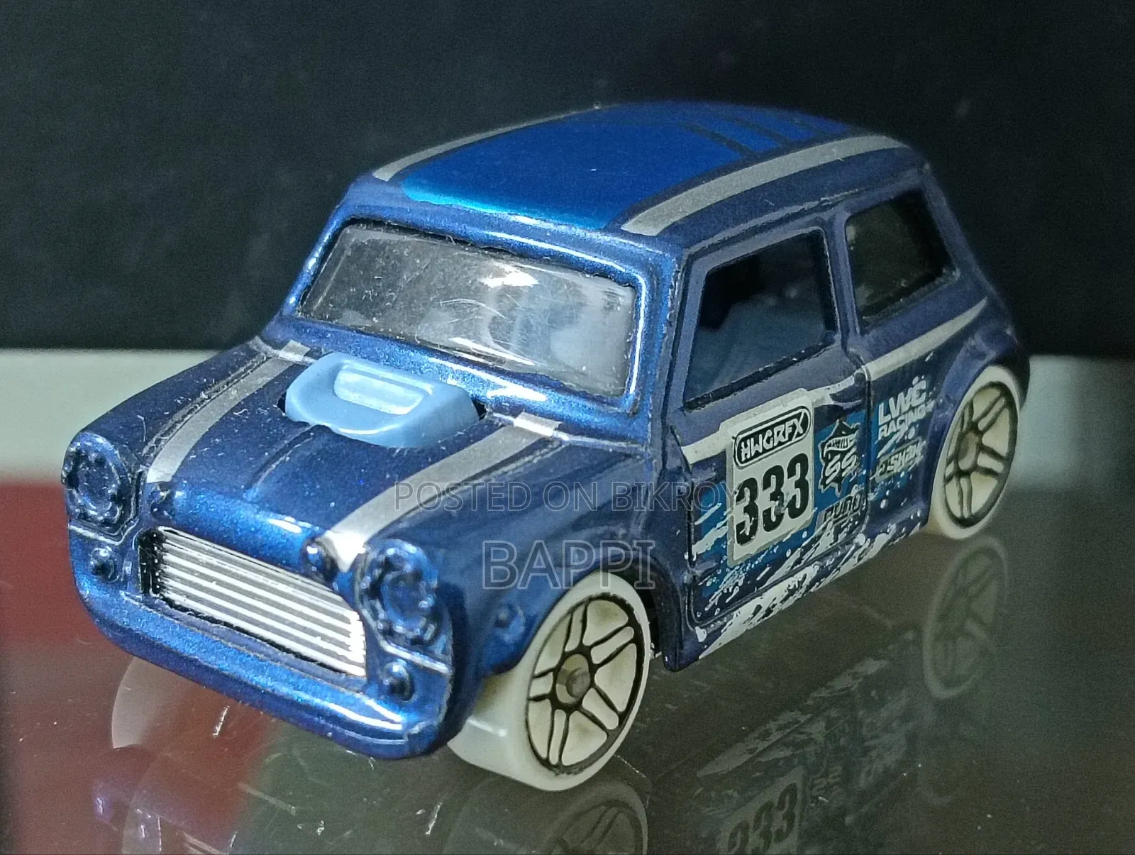 1/64 Morris Mini Toy Car for Sale