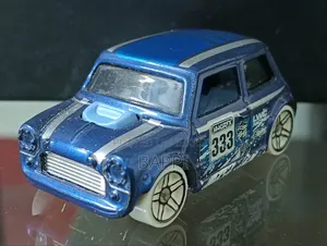 1/64 Morris Mini Toy Car for Sale