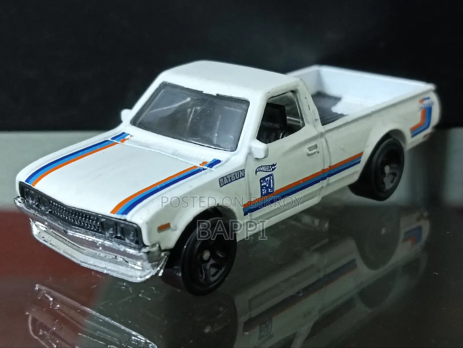 1/64 Datsun 620 Toy Car for Sale