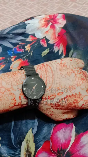Women's Wrist Watch Brought from Saudi Arabia for Sale