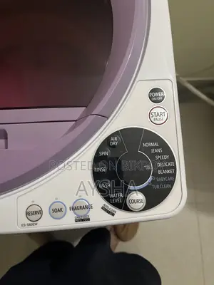 Sharp 8 kg Washing Machine fully functional, small pipe issue