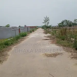 সেক্টর-২৯ এ ফ্রন্ট ওপেন ৫ কাঠা পার্ক নর্থ
