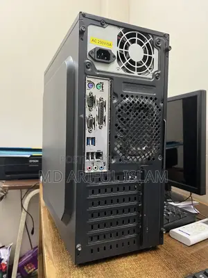 Gigabyte GB-BNi7HG4-1050Ti 8GB Intel Core i5 HDD+SSD 4T