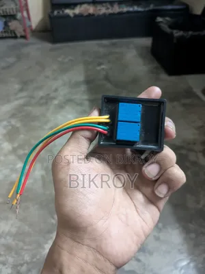 HTV R Moxie Flasher