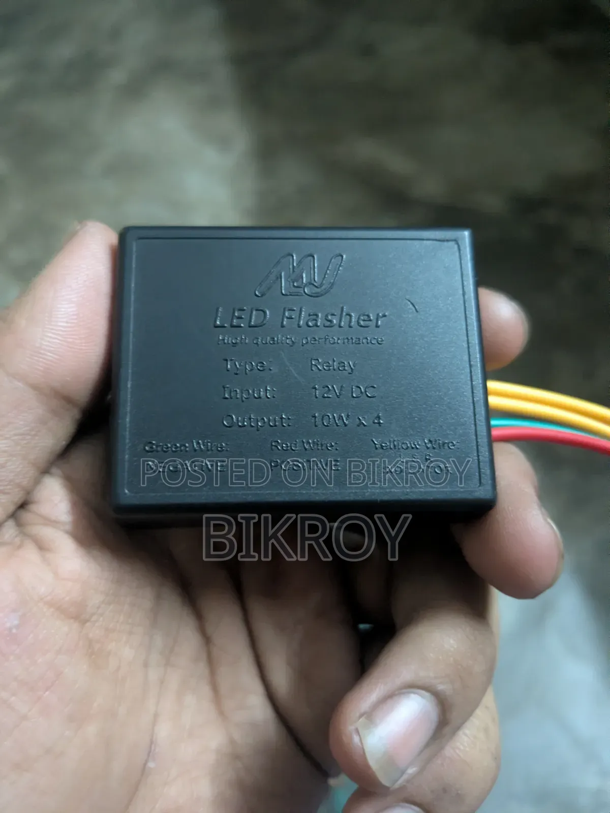 HTV R Moxie Flasher