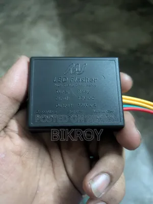 HTV R Moxie Flasher