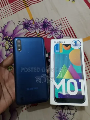 Samsung Galaxy M01 32 GB Blue