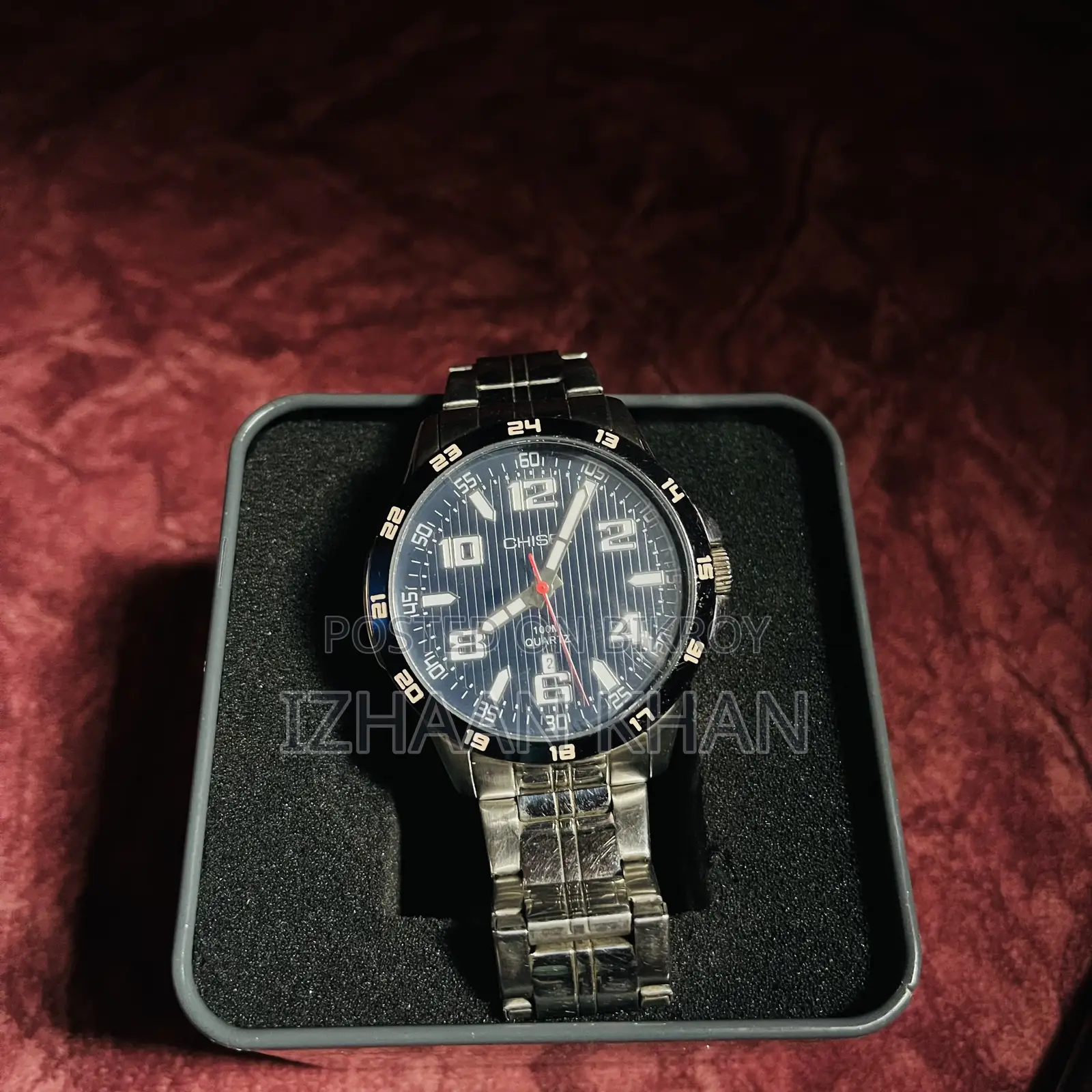 Chisel-watch