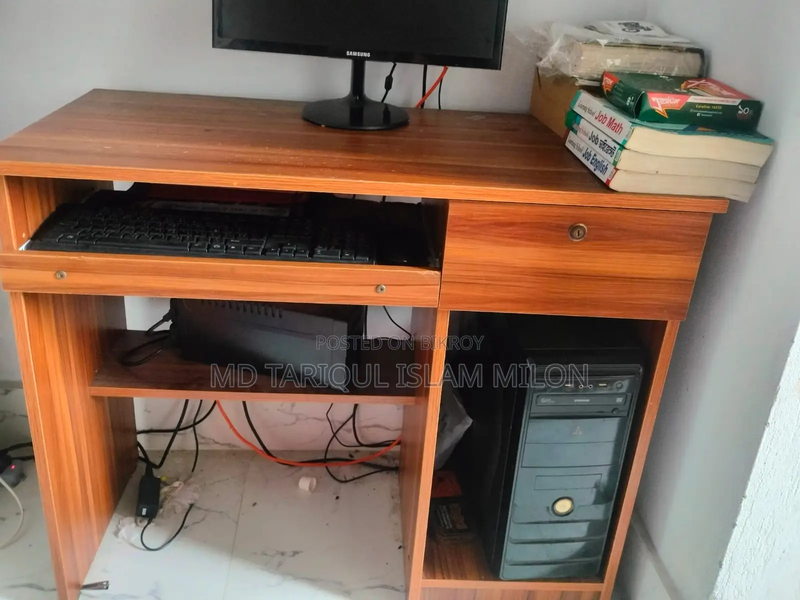 Computer Table