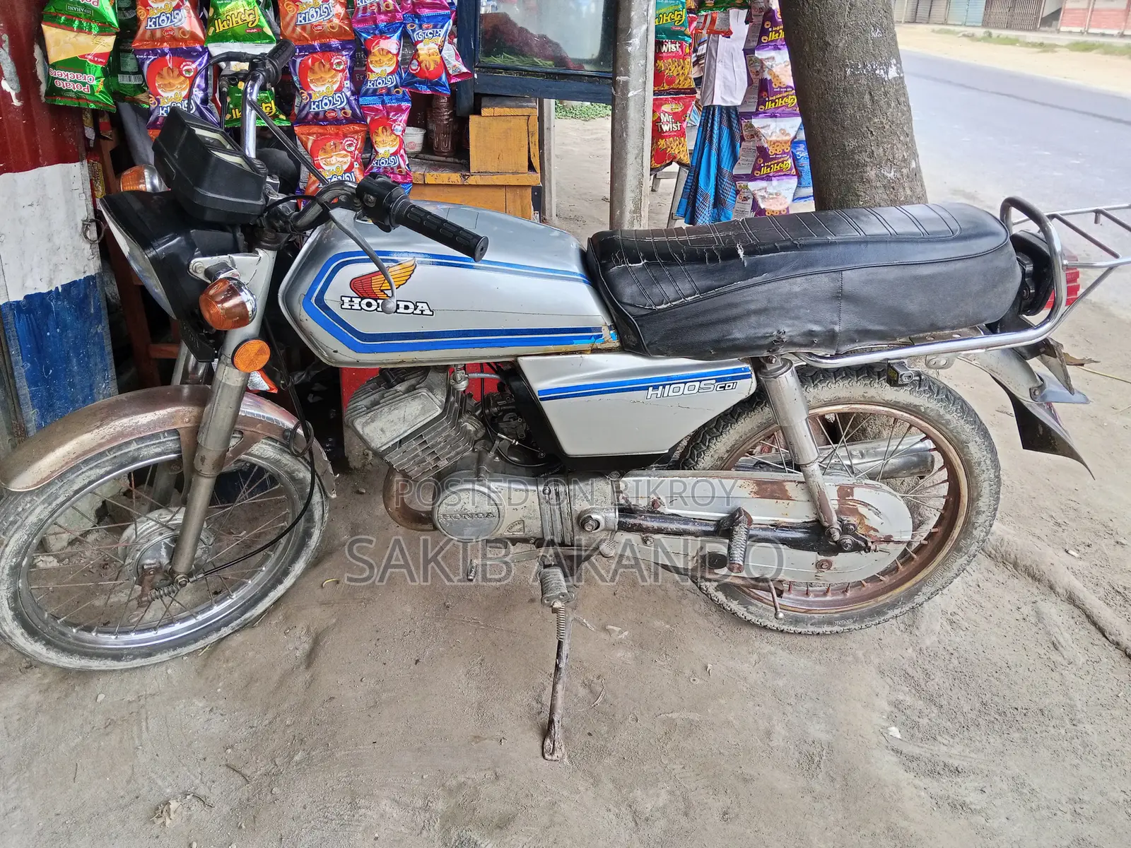 Honda 1992 Silver