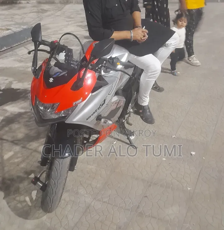 New Suzuki Gixxer SF FI 2024