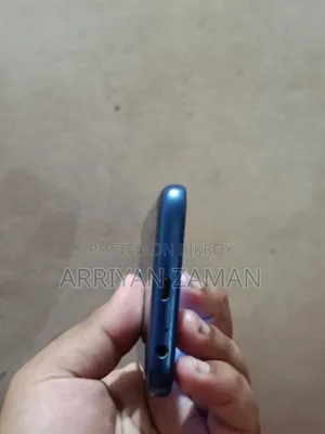 New Samsung Galaxy J2 8 GB Blue