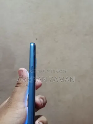 New Samsung Galaxy J2 8 GB Blue