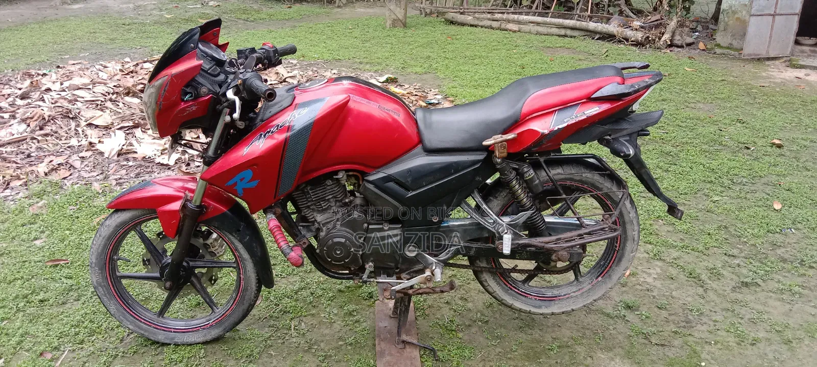TVS Apache RTR 160 2V 2019 Red