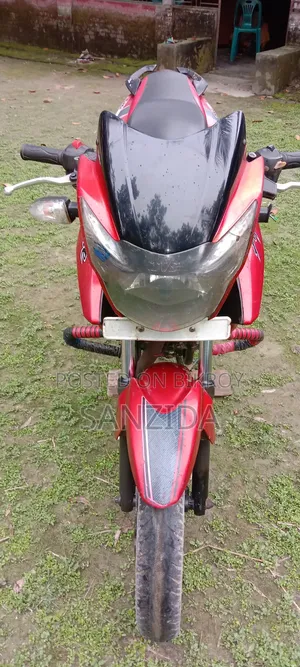 TVS Apache RTR 160 2V 2019 Red