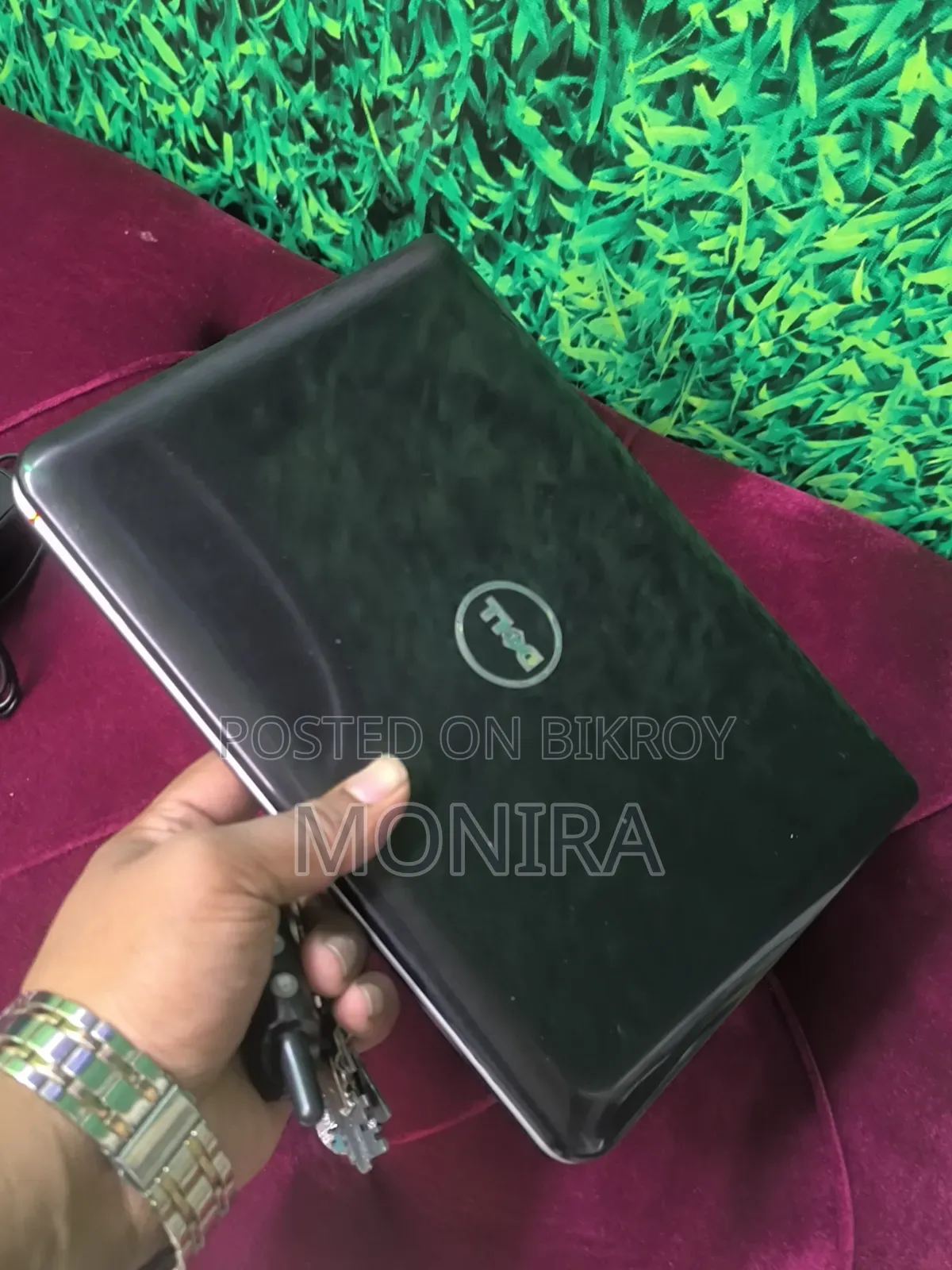 Laptop Dell 2GB Intel Atom HDD 500GB