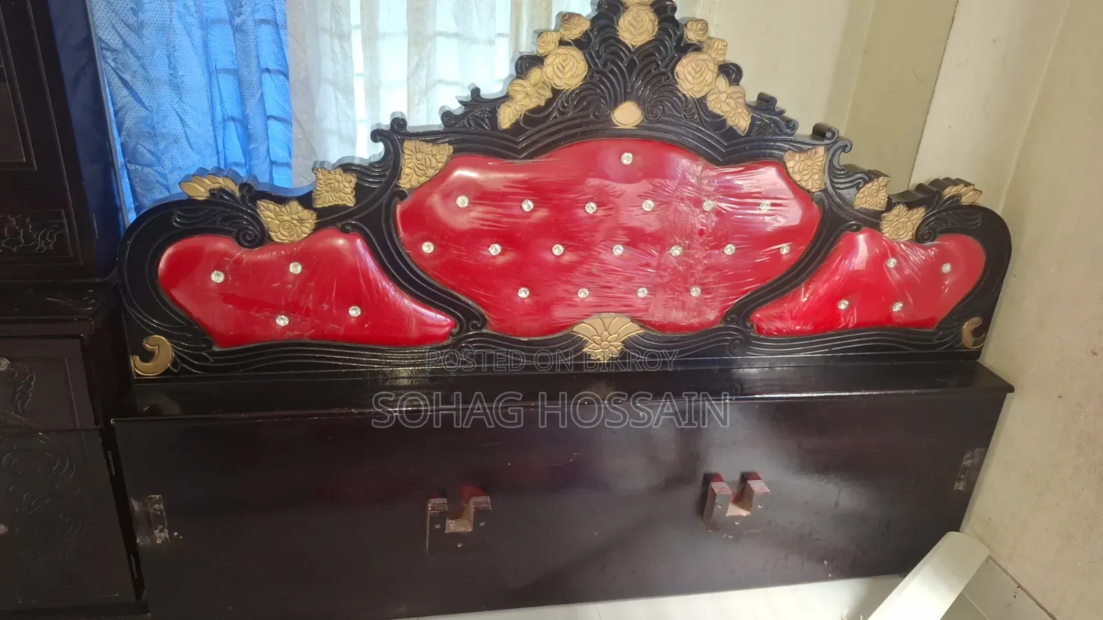 দুইটা খাট বিক্রি হবে একেবারে ফ্রেশ