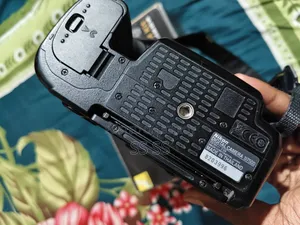 Nikon D7500 DSLR Camera Body