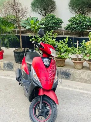 রানার স্কুটি-১১০ ২০২৩ লাল