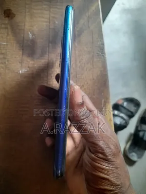Vivo Y20 64 GB Blue
