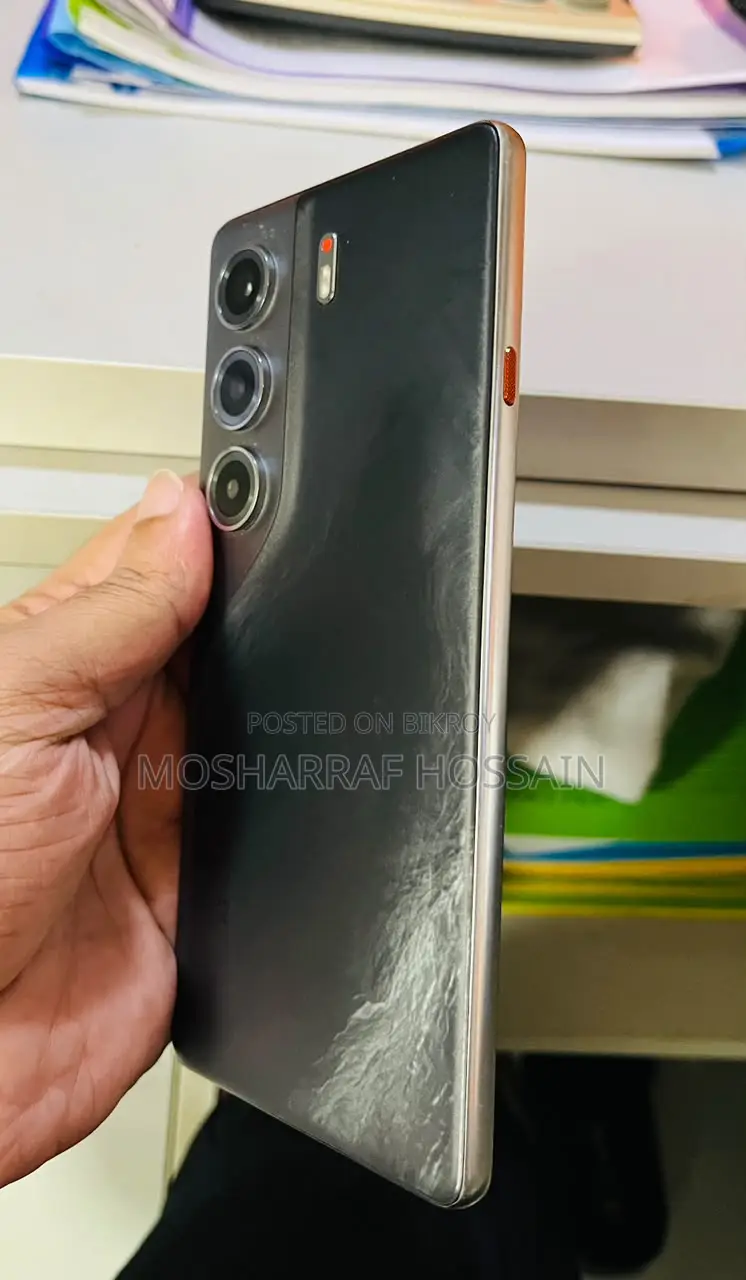 টেকনো ক্যামন ৪০ ২৫৬ জিবি ব্ল্যাক