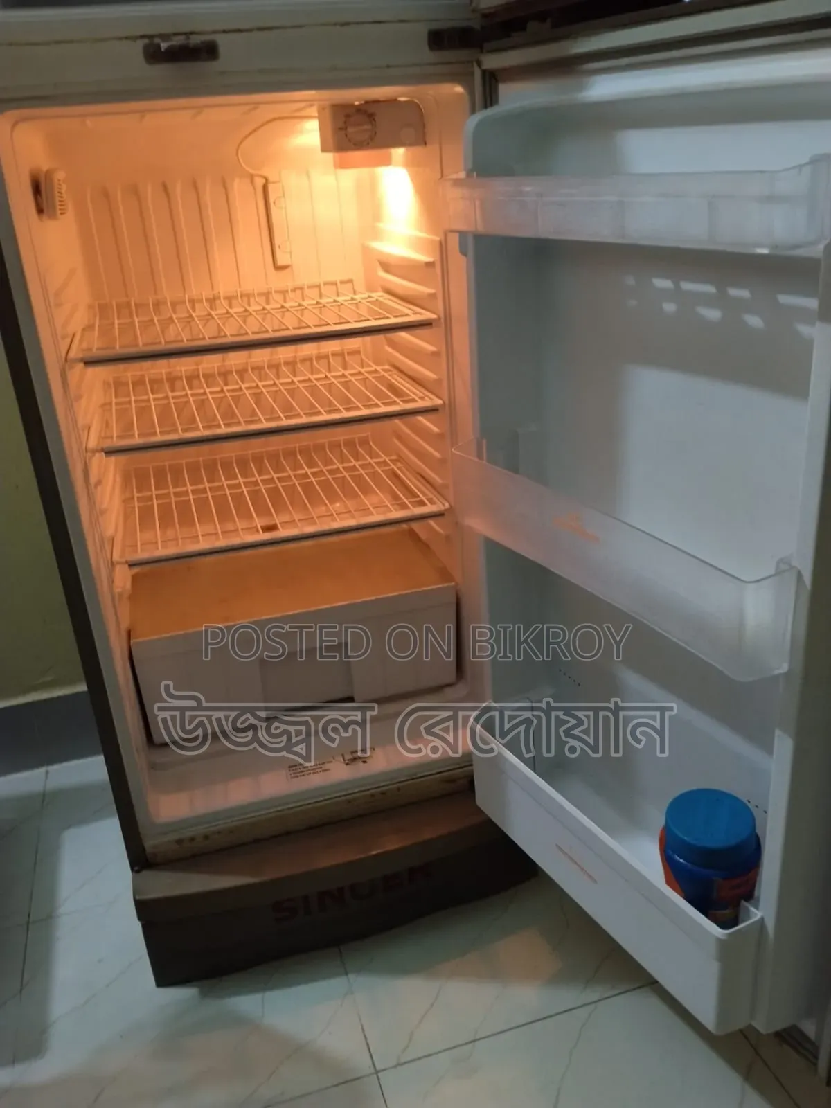 Full fresh 8.5 cubic feet second-hand refrigerator for sale