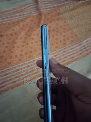 Vivo S1 128 GB