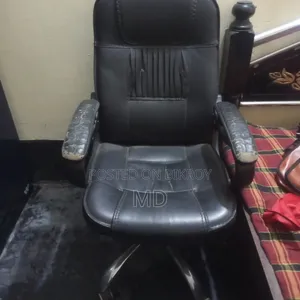 রিকন্ডিশন চেয়ার