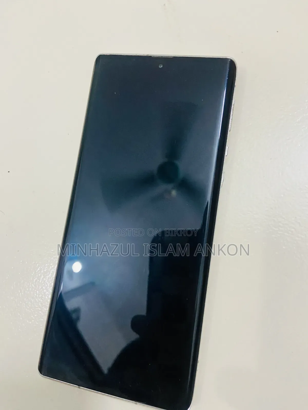 Sharp Aquos R6 128 GB White