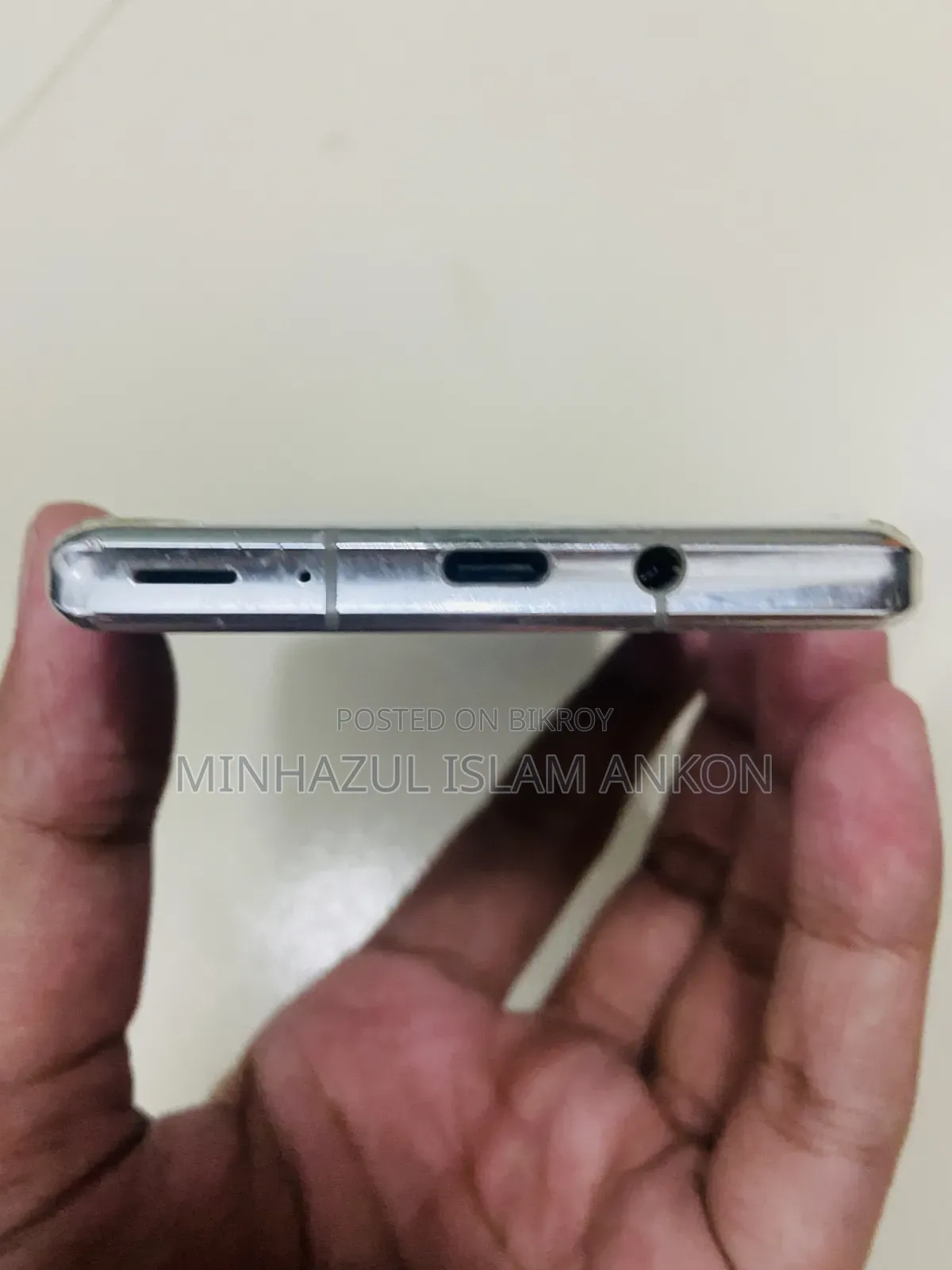 Sharp Aquos R6 128 GB White