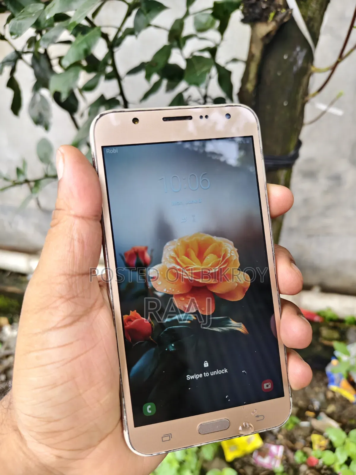 Samsung Galaxy J7 NXT 16 GB