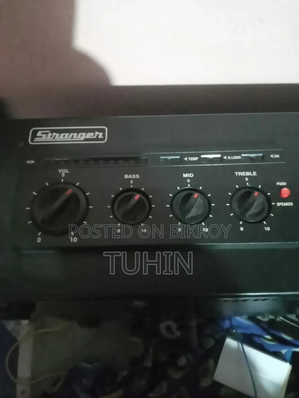 Used Amplifier Set with 10 Speakers for Sale