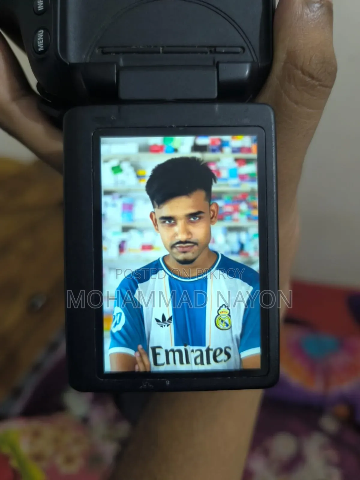Canon 700d With Zoom Lens 18-55