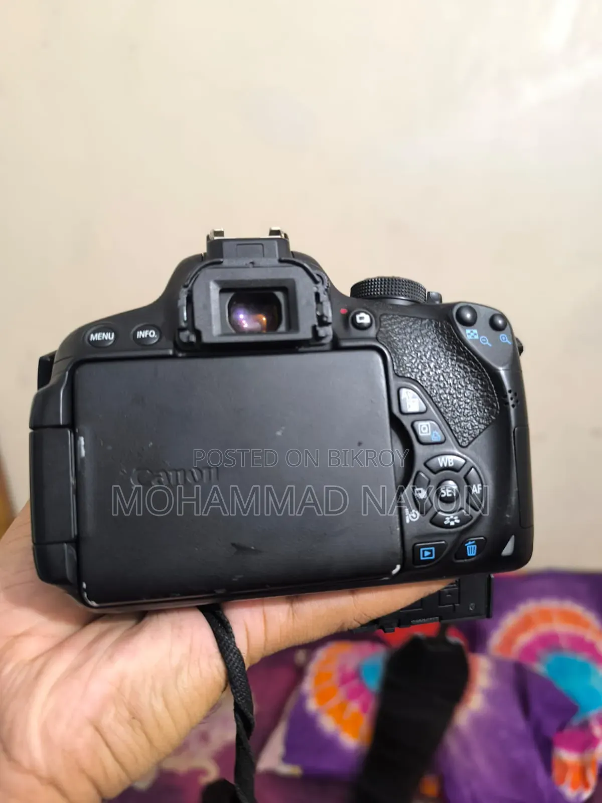 Canon 700d With Zoom Lens 18-55