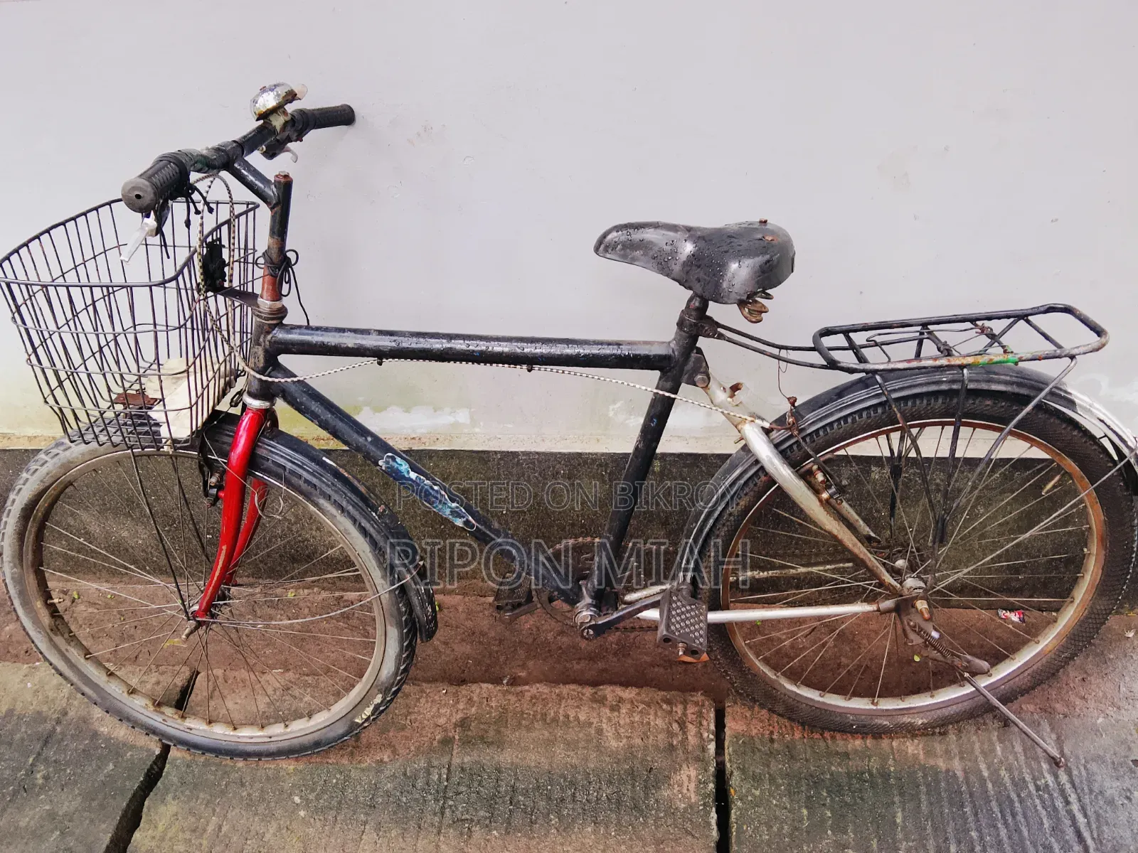 Selling because I bought a new bicycle
